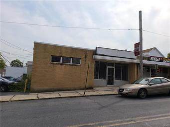 121 Chestnut Street - Photo 1