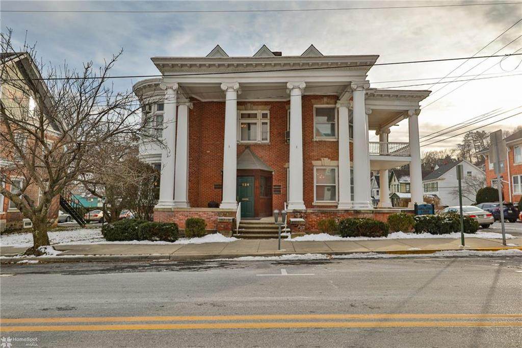 134 Broadway - Photo 1