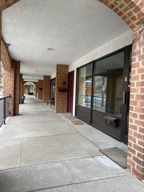 77 Broad Street - Photo 1