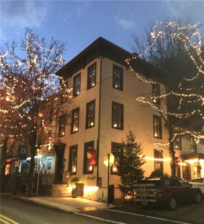 84 Broadway - Photo 1