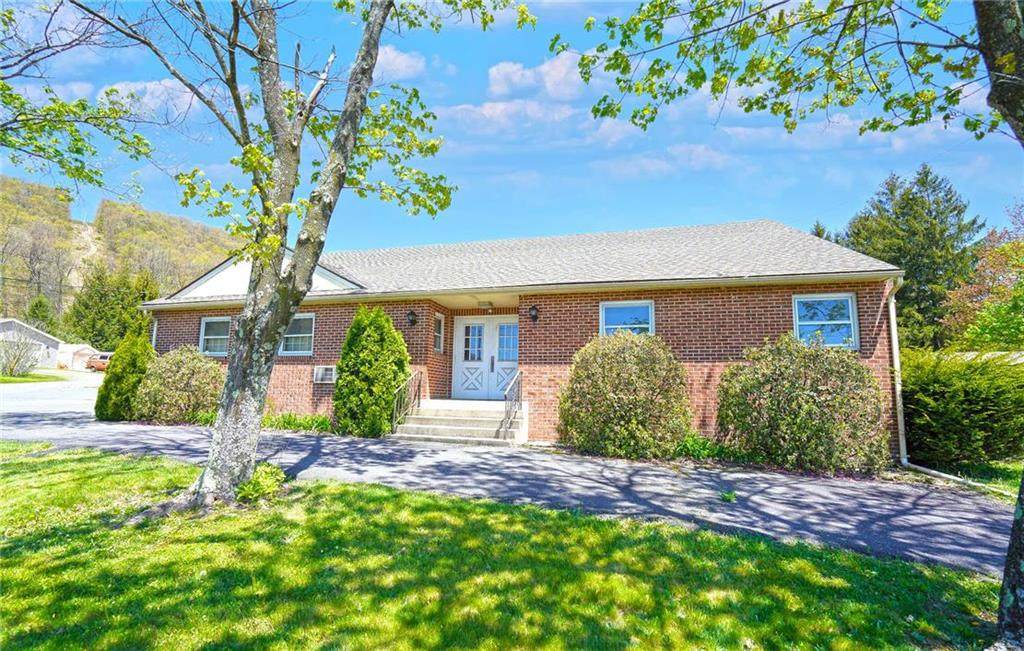 780 Claremont Avenue - Photo 1