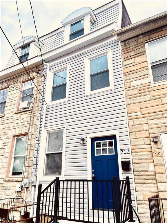 717 Ferry Street - Photo 1