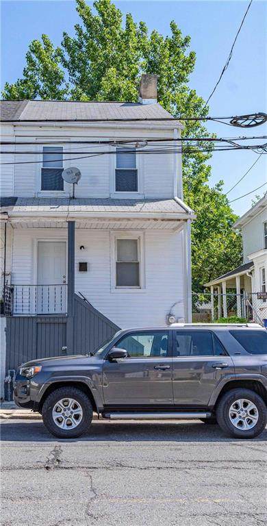 113 Front Street - Photo 1
