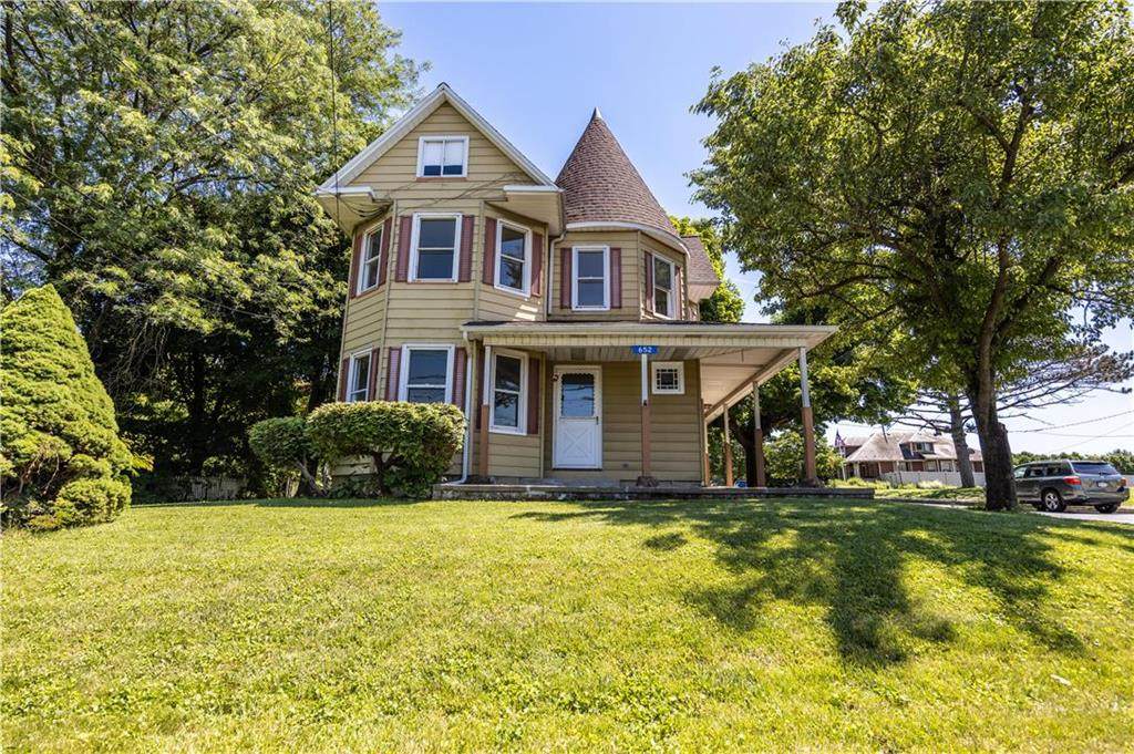 652 Main Street - Photo 1