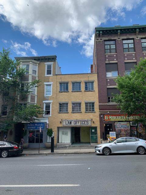 140 7th Street - Photo 1