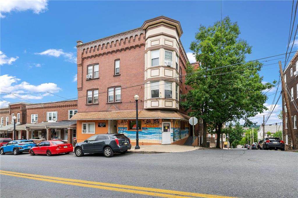 1041 4th Street - Photo 1