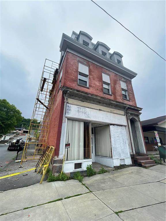 500 Centre Street - Photo 1