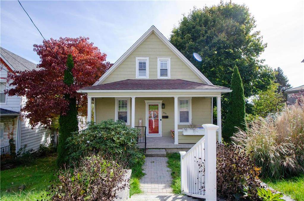 934 Oak Street - Photo 1
