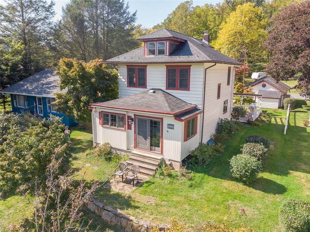 1460 Delaware Drive - Photo 1