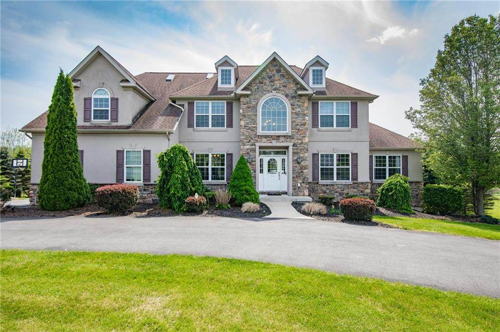 110 Fox Ridge Drive - Photo 1