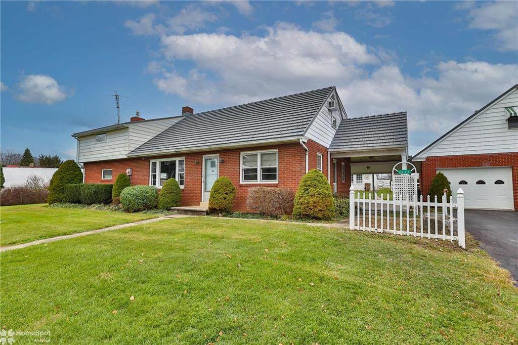 4412 Wolf's Crossing Road - Photo 1