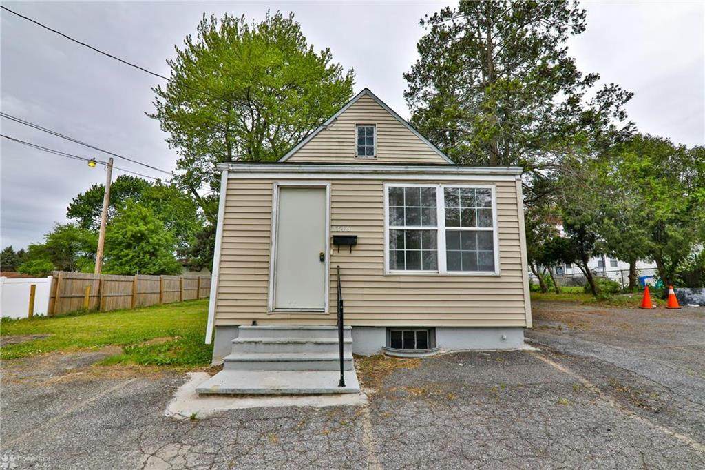 1246 Pembroke Road - Photo 1