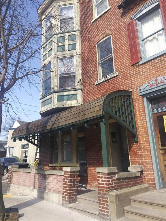 209 Peach Street - Photo 1