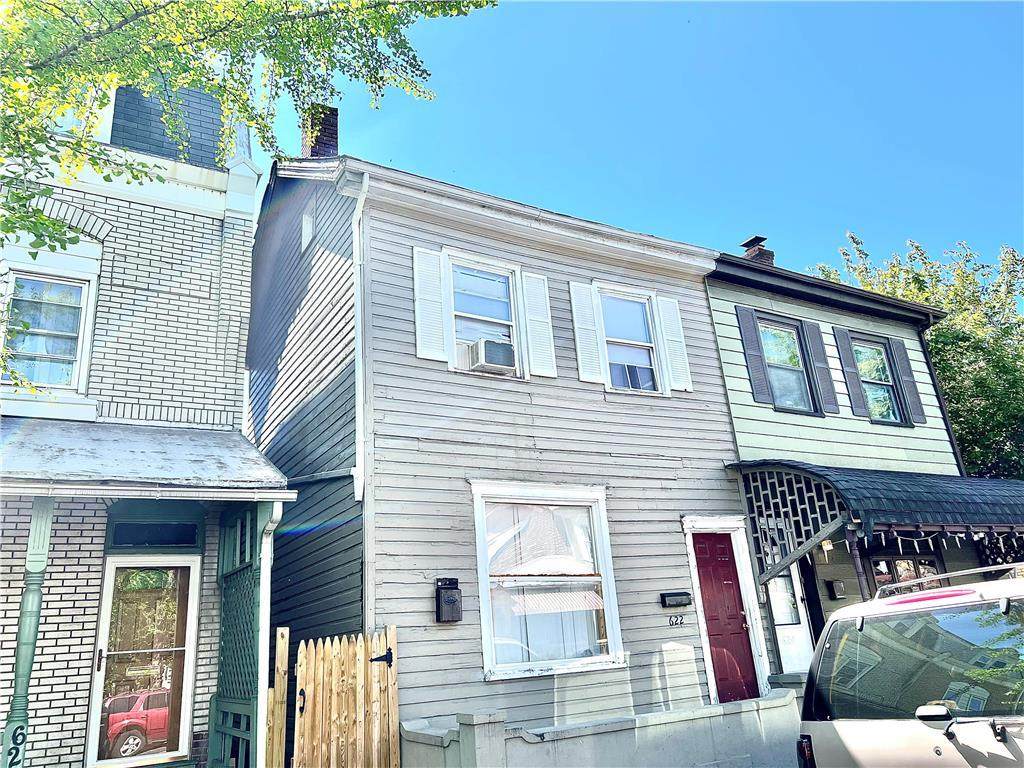 622 8Th Street - Photo 1