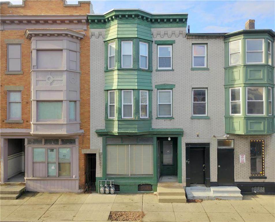 40 10Th Street - Photo 1