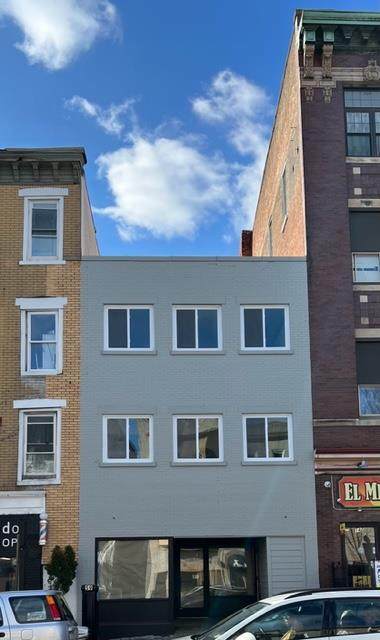 140 7th Street - Photo 1