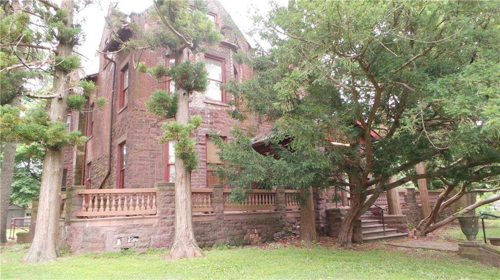 545 4Th Street - Photo 1
