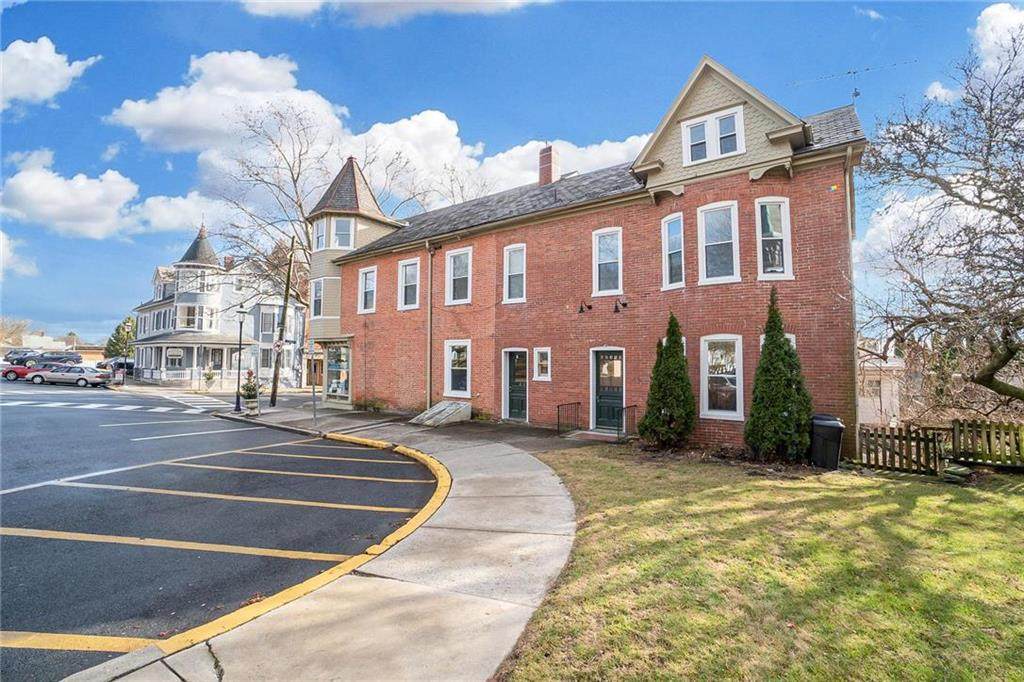 14 Main Street - Photo 1