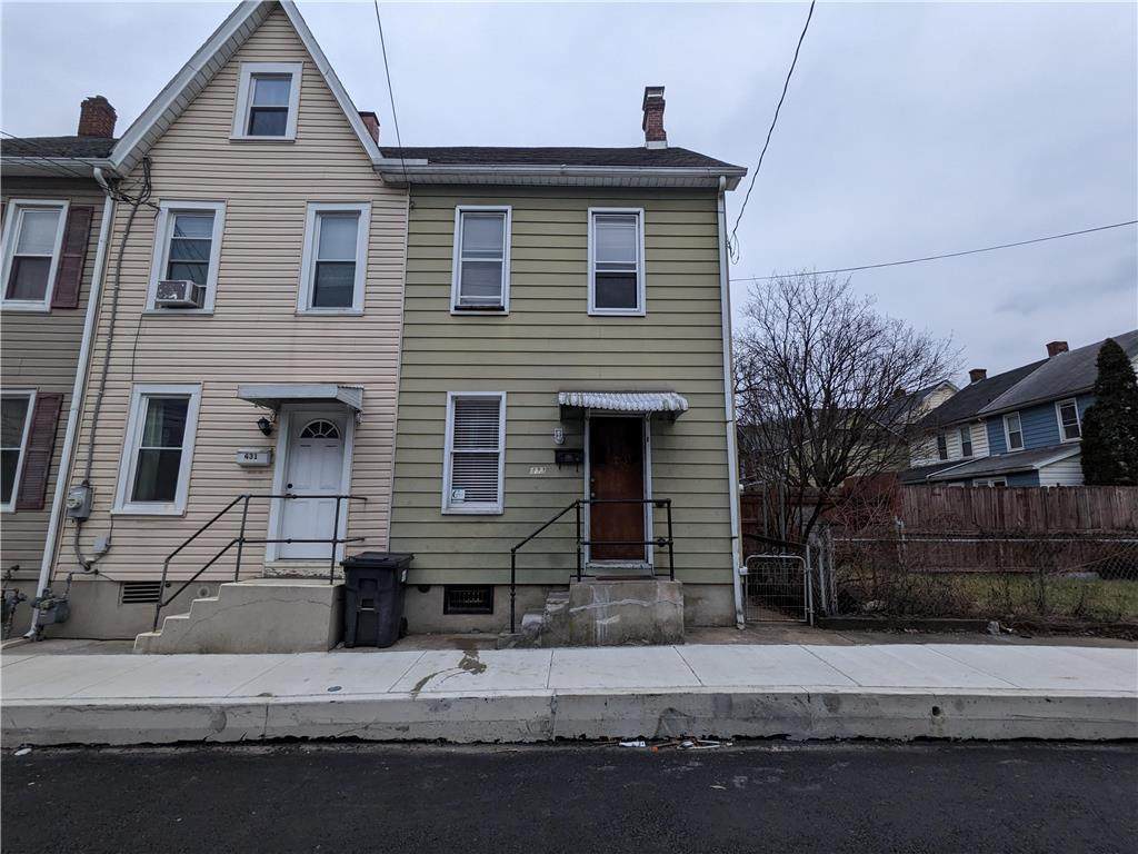 433 Pierce Street - Photo 1
