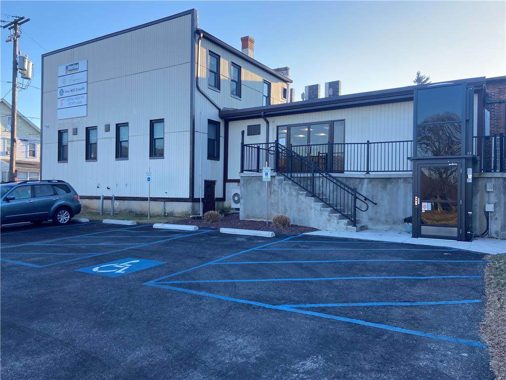 100 Keystone - Photo 1