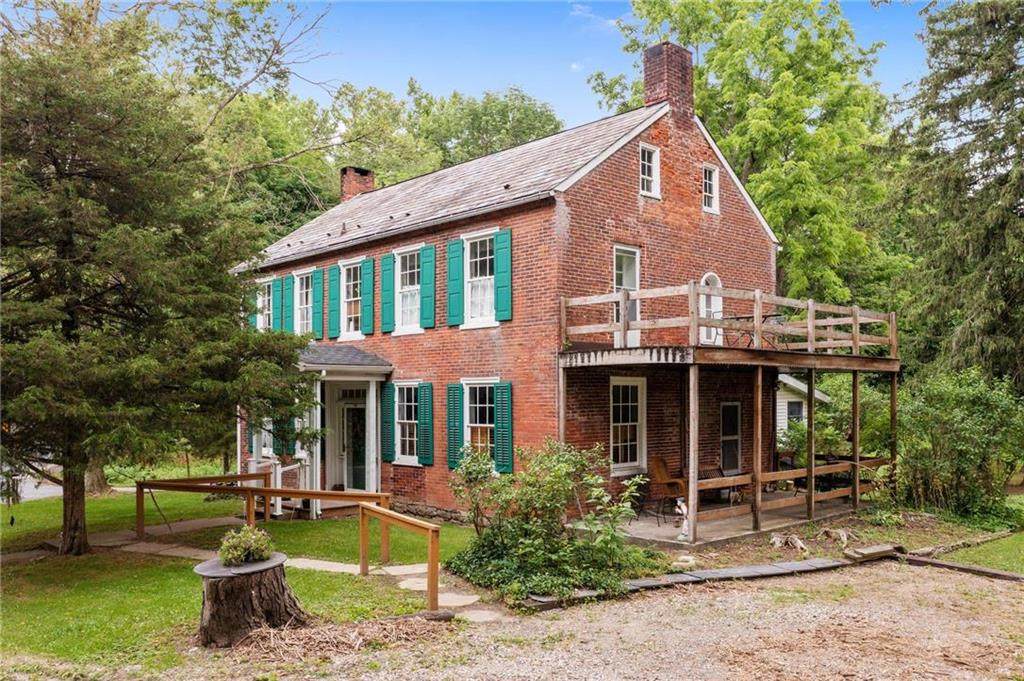 828 River Road - Photo 1