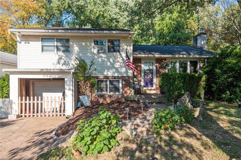 19 Haycock Drive - Photo 1