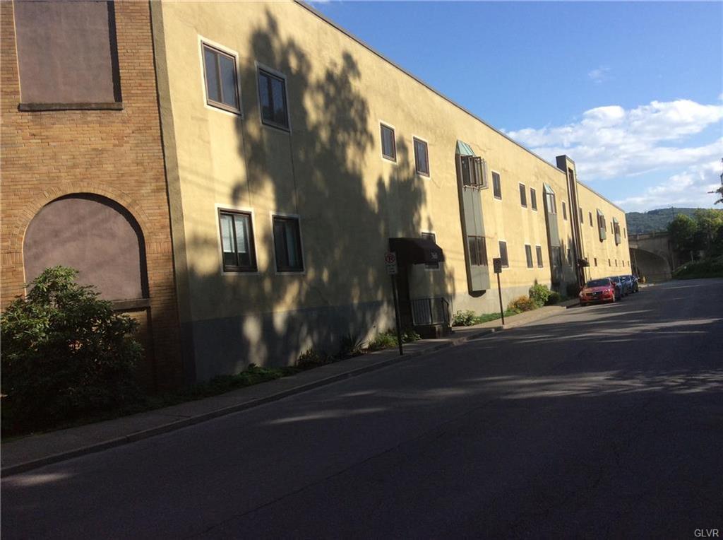 360 Conestoga Street - Photo 1