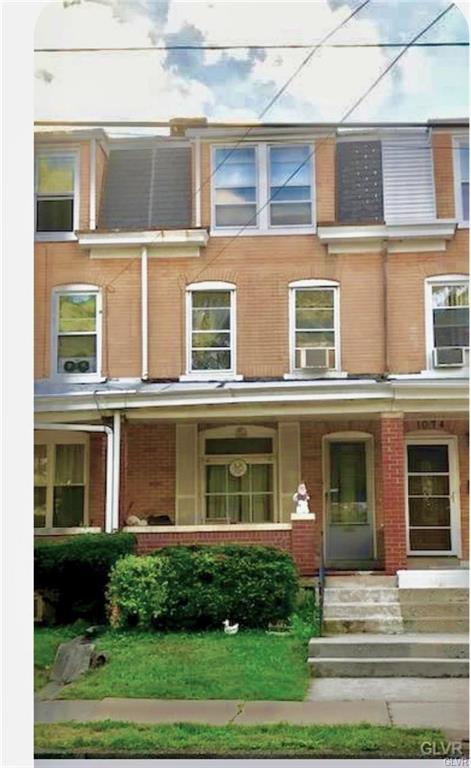 1072 Catasauqua Avenue - Photo 1