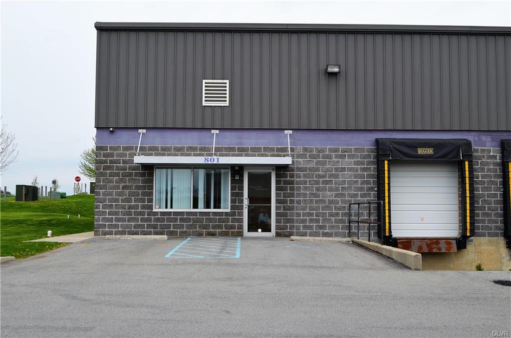 801 Tomahawk Drive - Photo 1