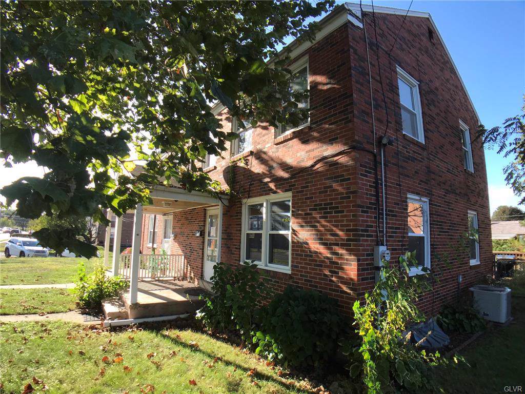 319 Brookdale Street - Photo 1