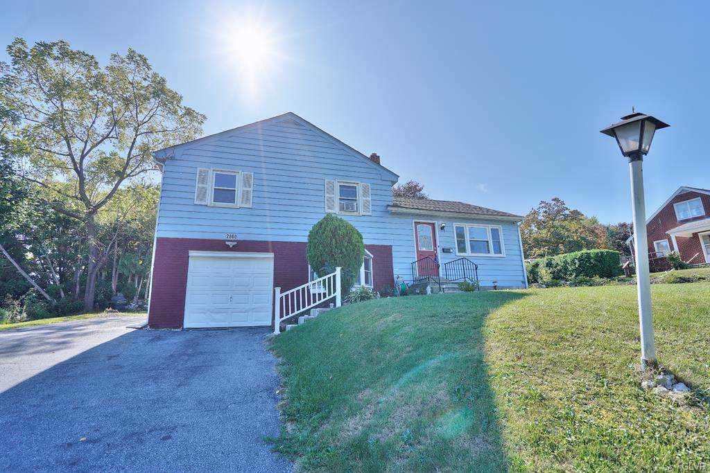 2860 Reading Road - Photo 1