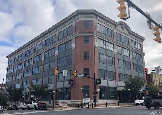 1 Broad Street - Photo 1