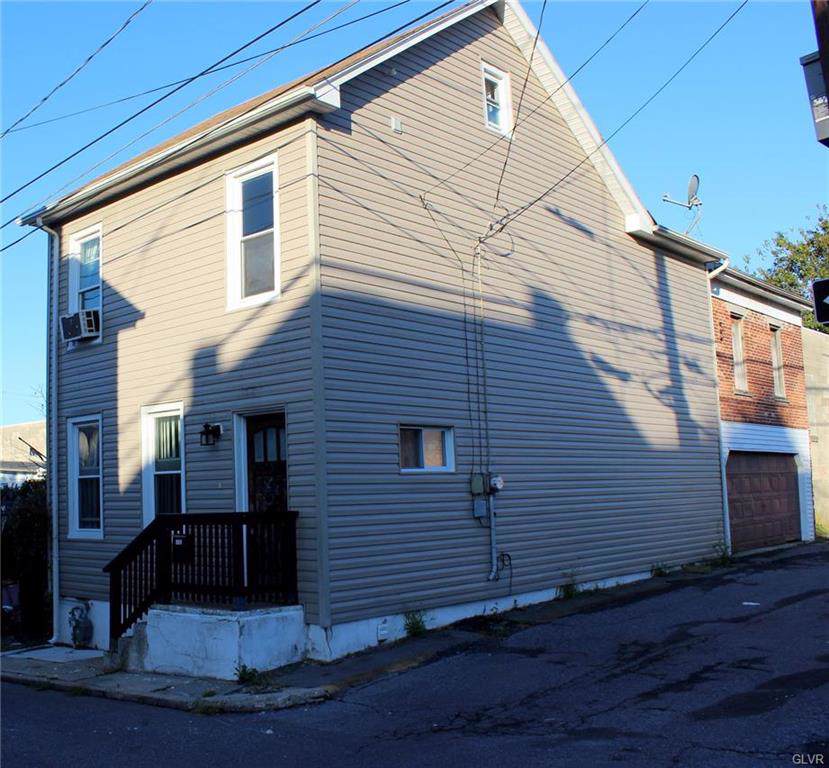 114 Mulberry Street - Photo 1
