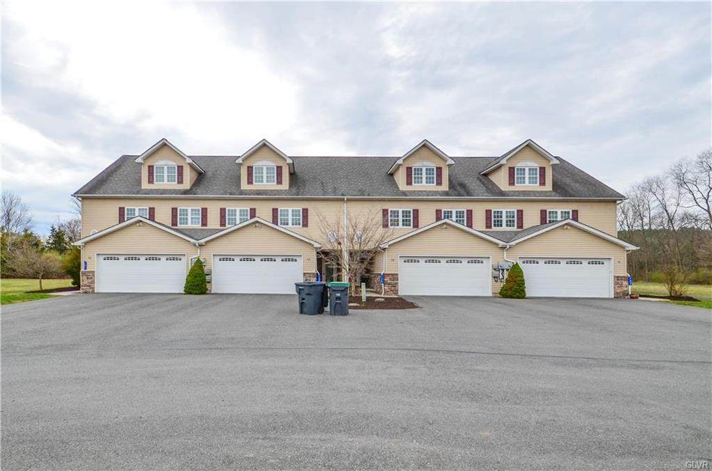 127 Sciota Garden Road - Photo 1