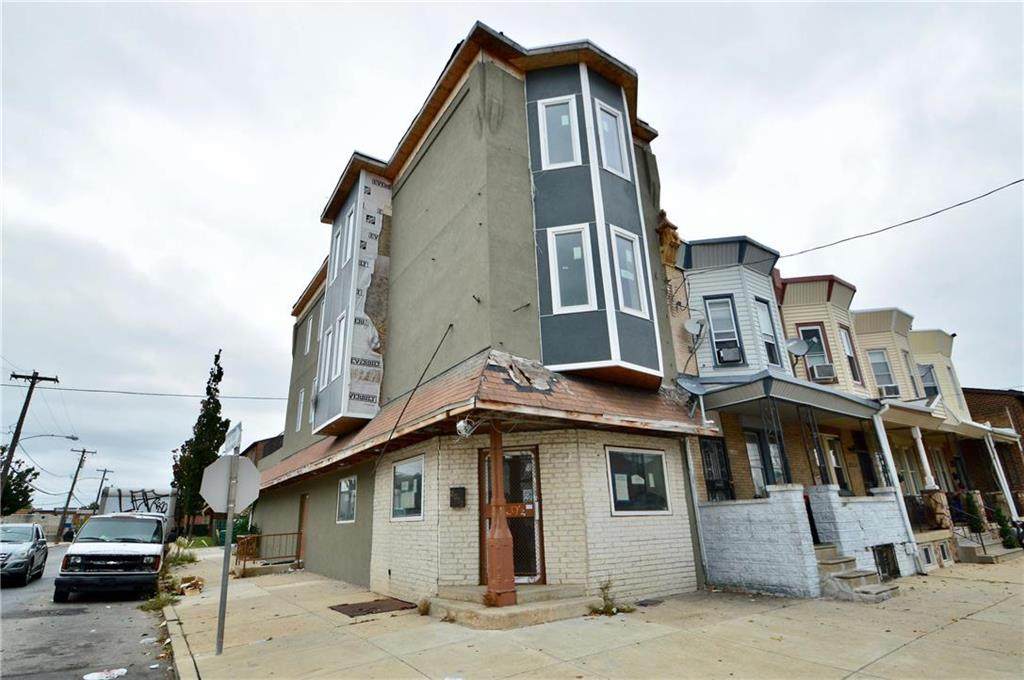 2057 Somerset Street - Photo 1