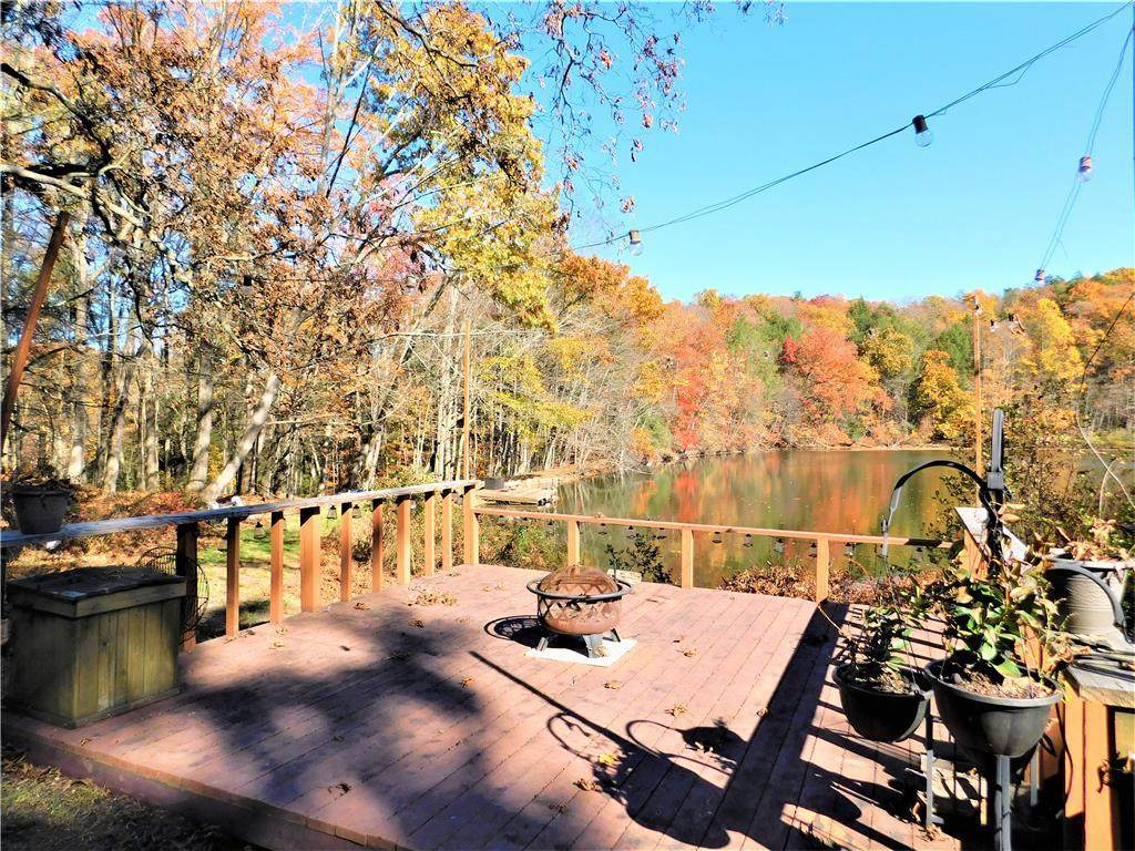 212 Quiet Valley Road - Photo 1