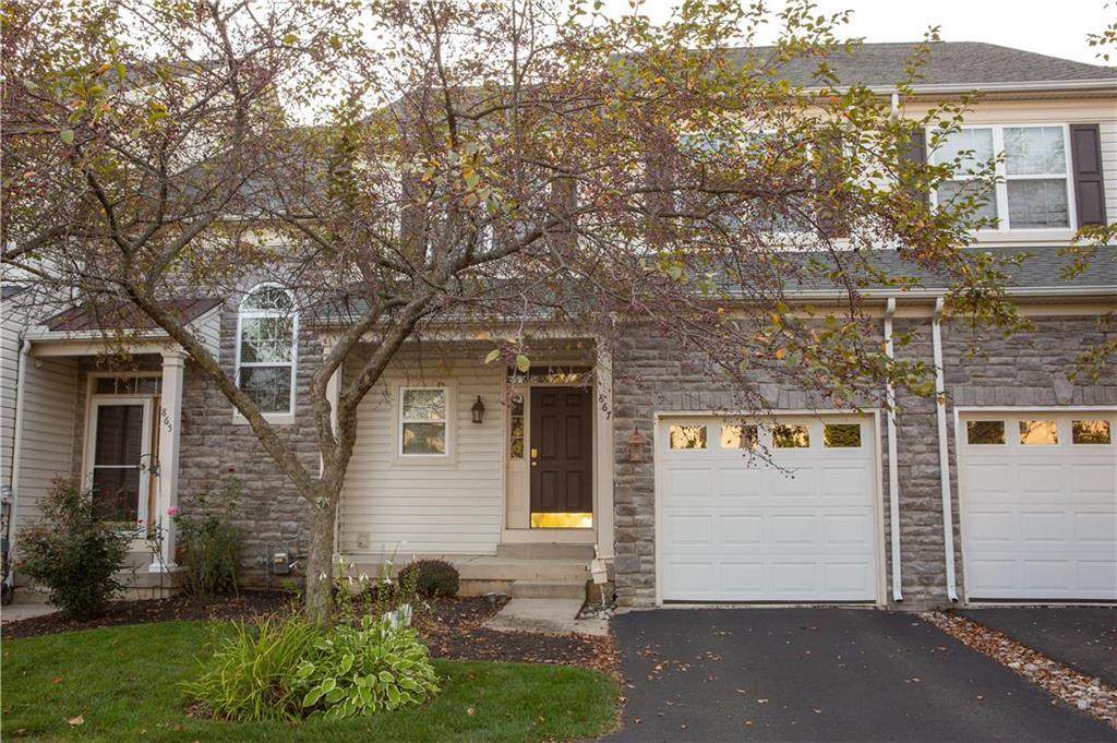 867 King Way - Photo 1