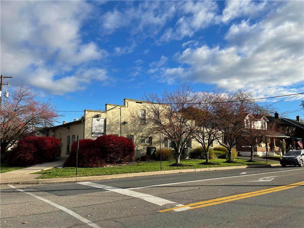 2231 Walbert Avenue - Photo 1