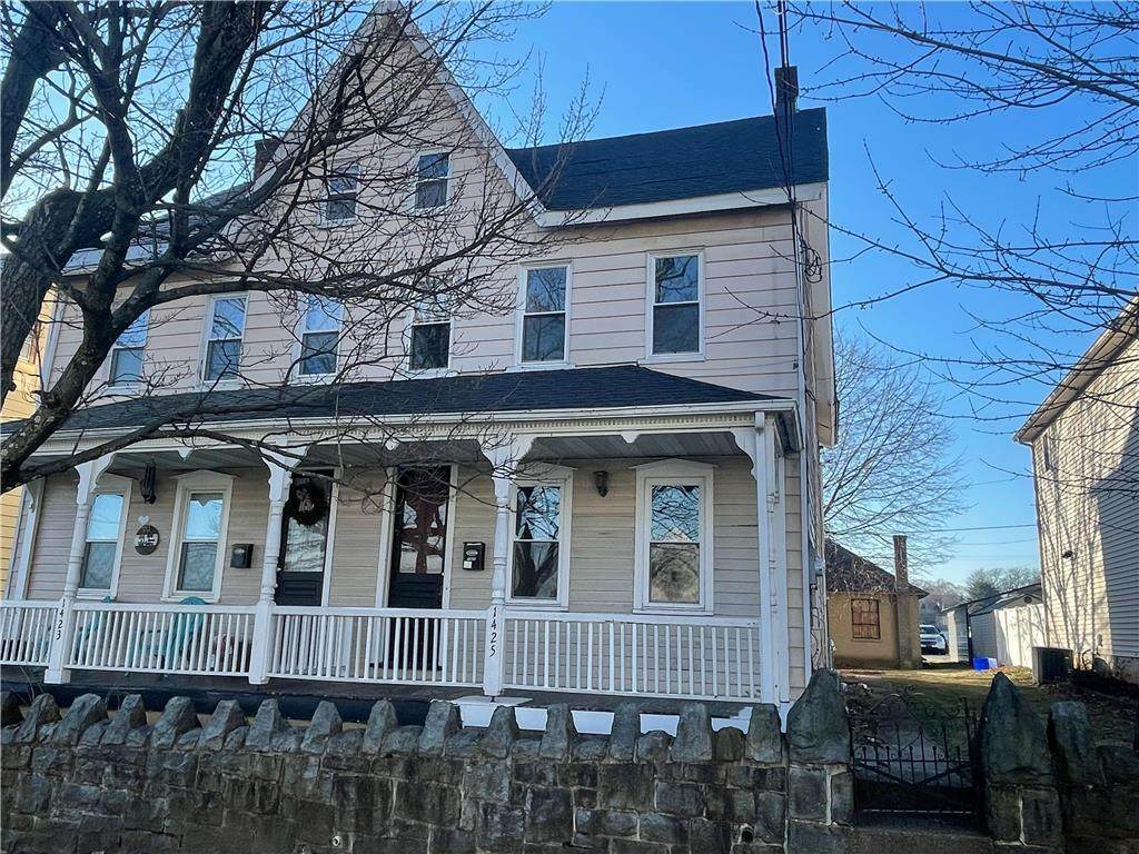 1425 Chelsea Avenue - Photo 1