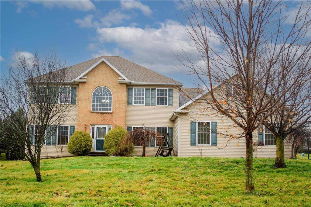 2747 New England Drive - Photo 1