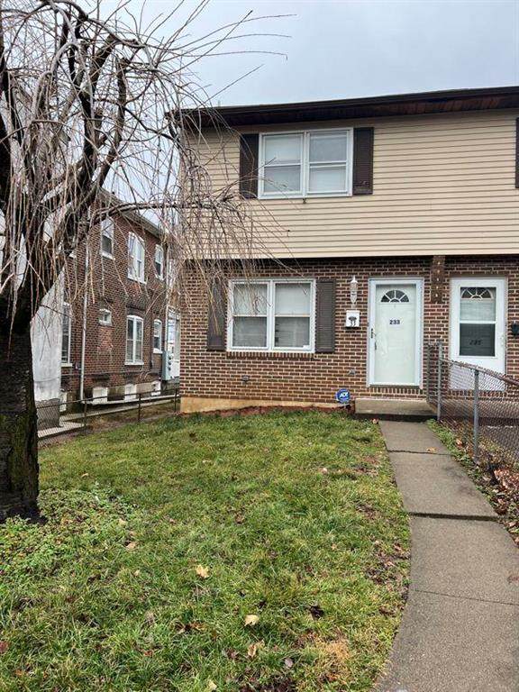 233 Fairview Street - Photo 1