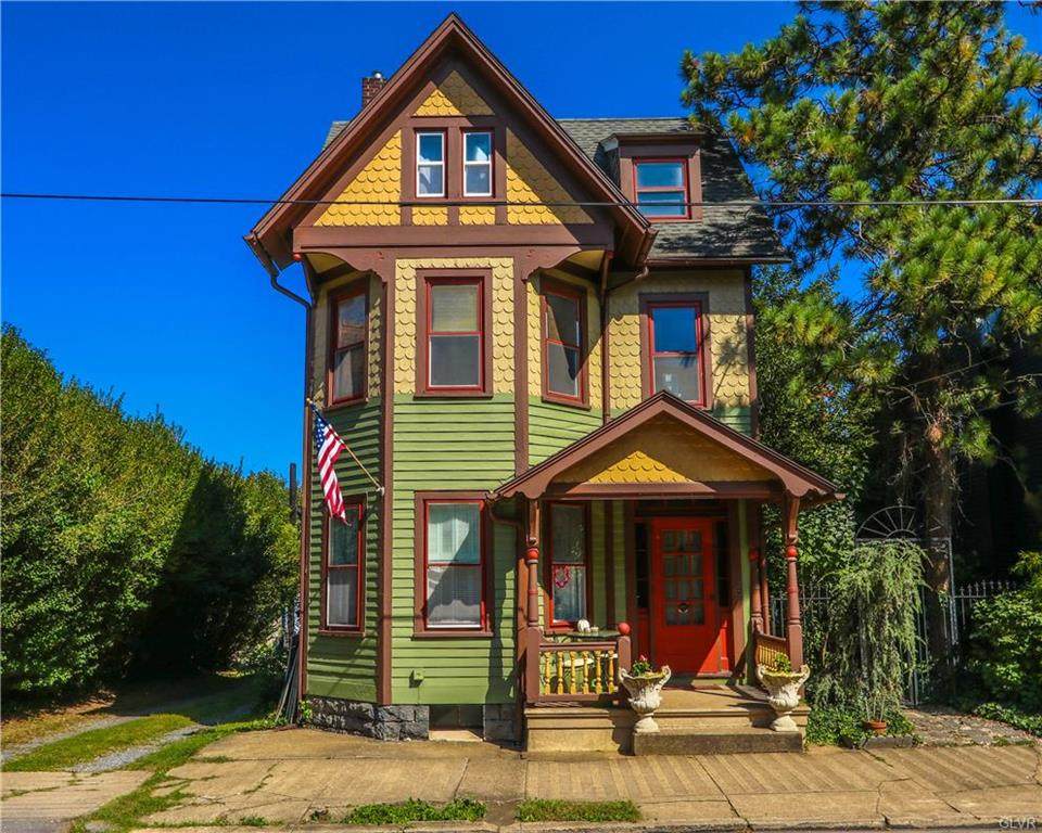 217 Porter Street - Photo 1