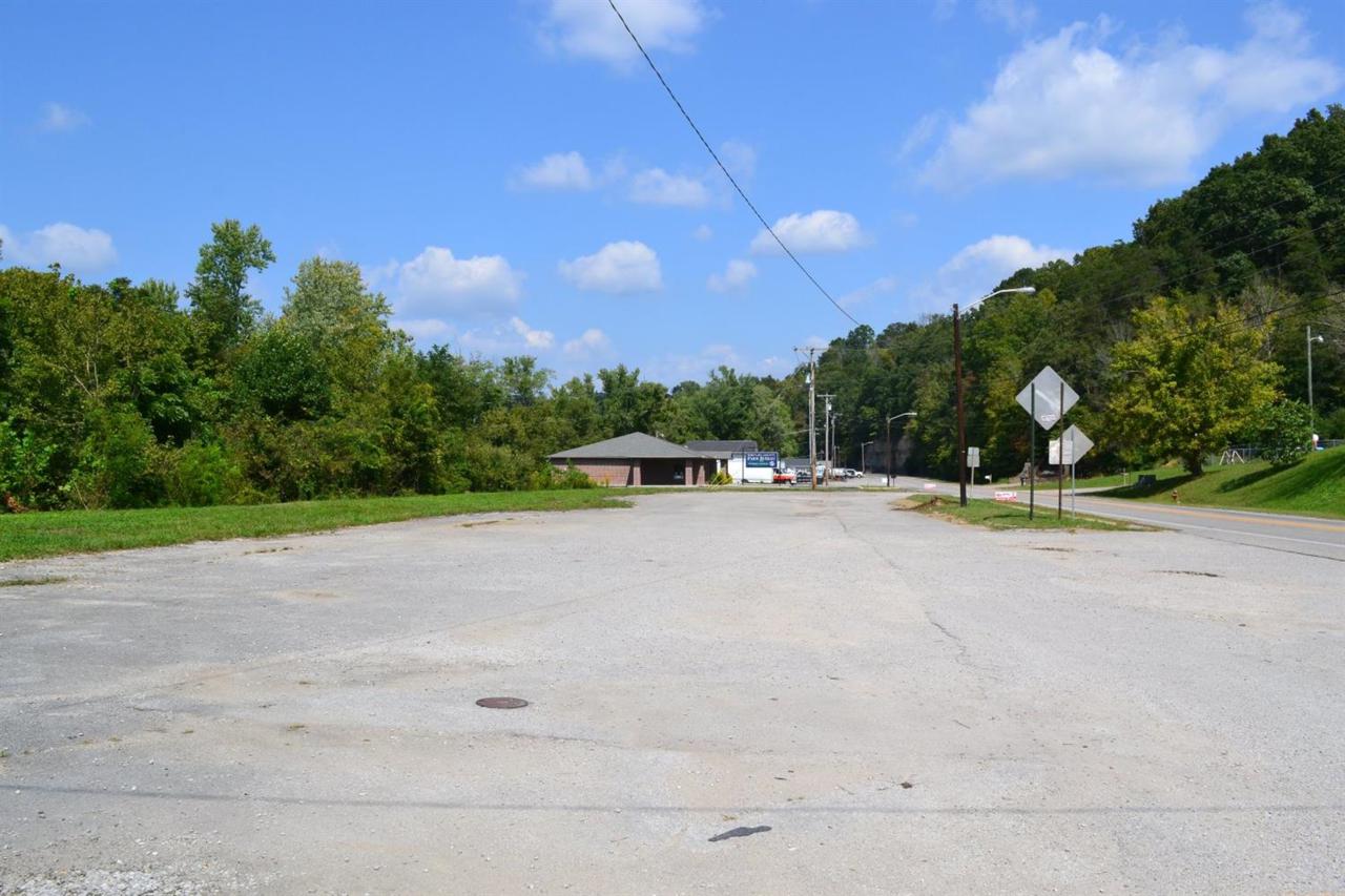 631 Highway 25 - Photo 1