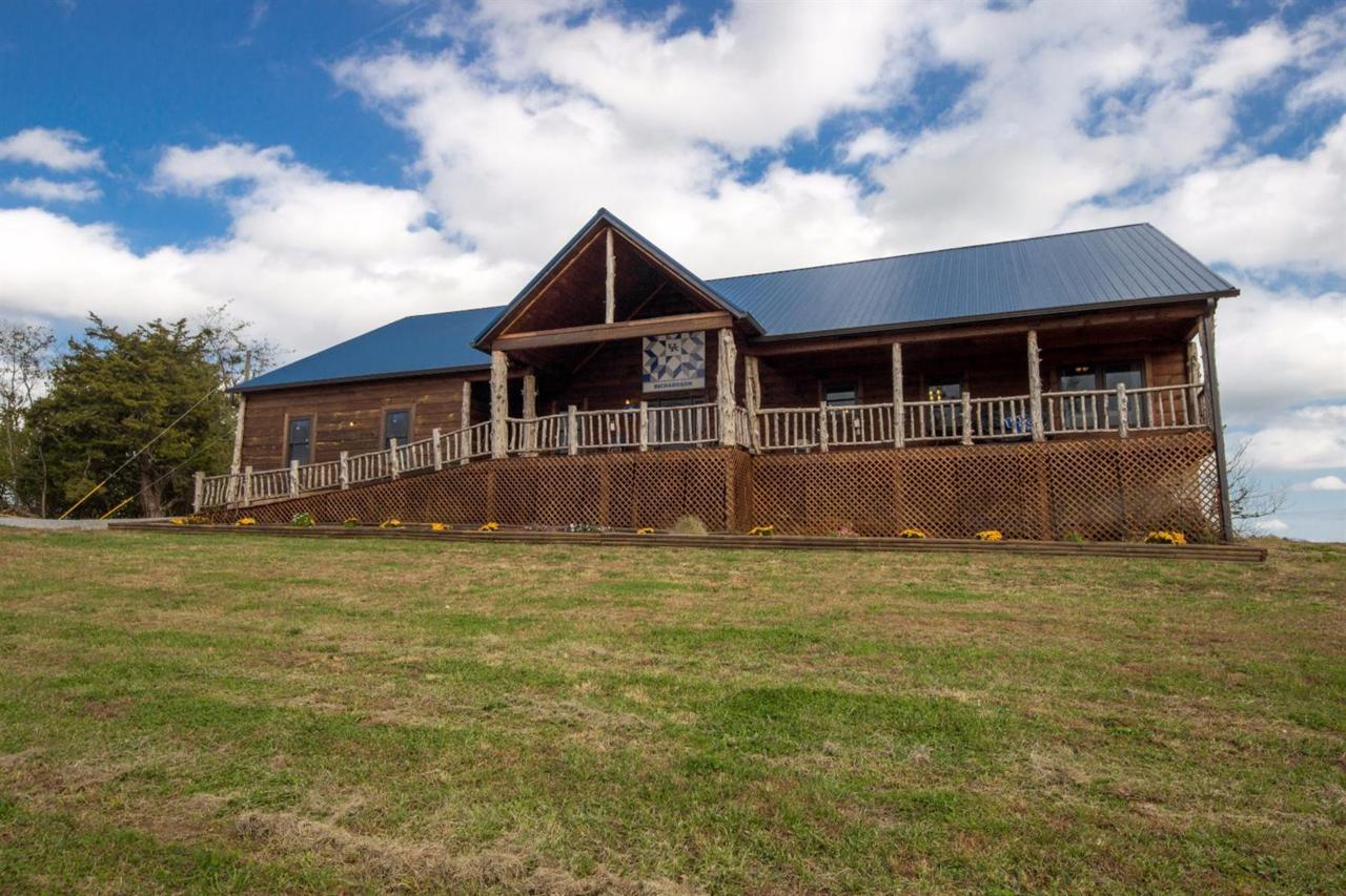 153 Gilberts Creek Road - Photo 1
