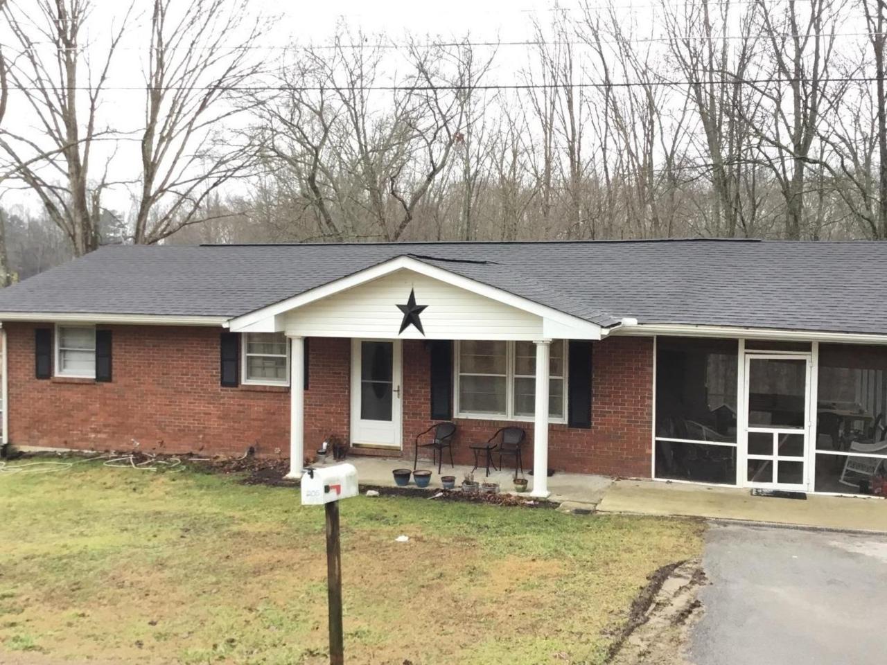 205 Doc Jones Road - Photo 1