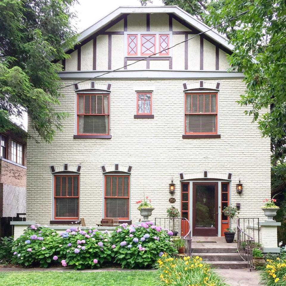 204 Lexington Avenue - Photo 1