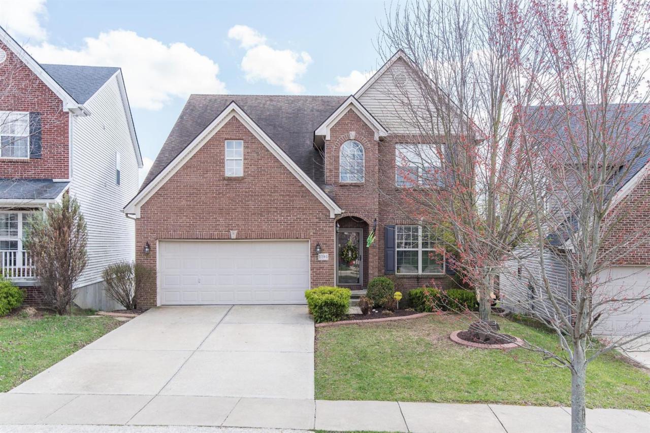 1104 Stonecrop Drive - Photo 1