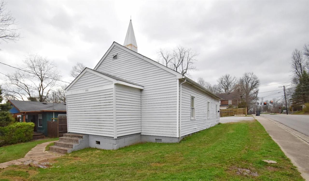 300 Sherman Avenue - Photo 1