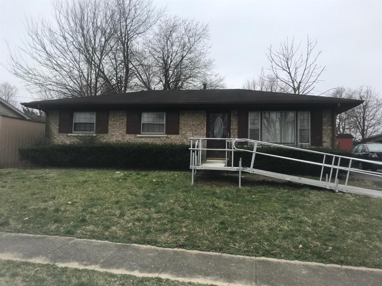 2404 Butternut Court - Photo 1