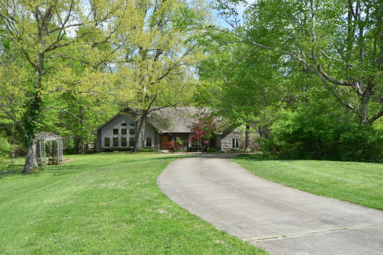 1386 Donmar Drive - Photo 1